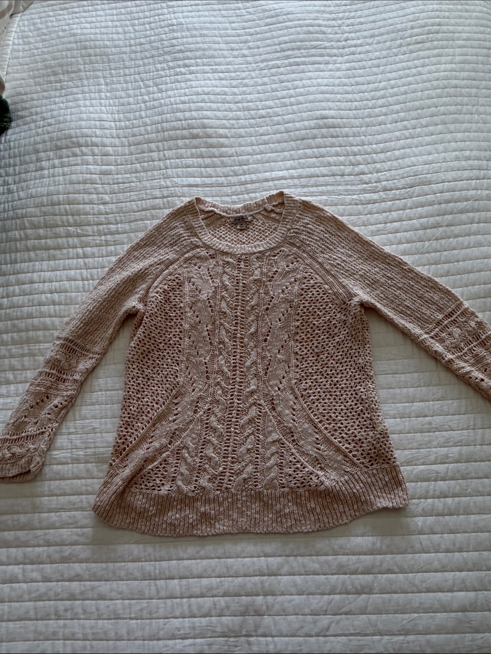 Women's khaki / Tan Knit Cable